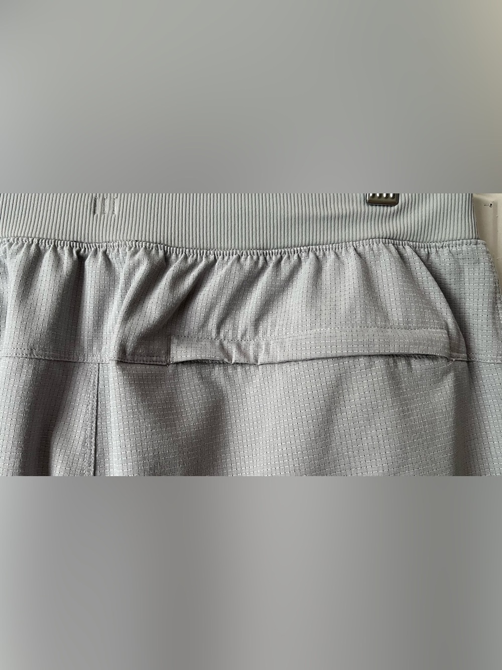 Lululemon ABC Jogger WovenAir Silver Drop Men’s L Breathable Stretch Travel Pant - Picture 7 of 15